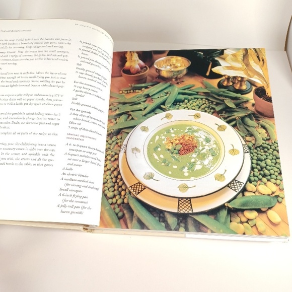 In Julia's Kitchen with Master Chefs. - Picture 5 of 15